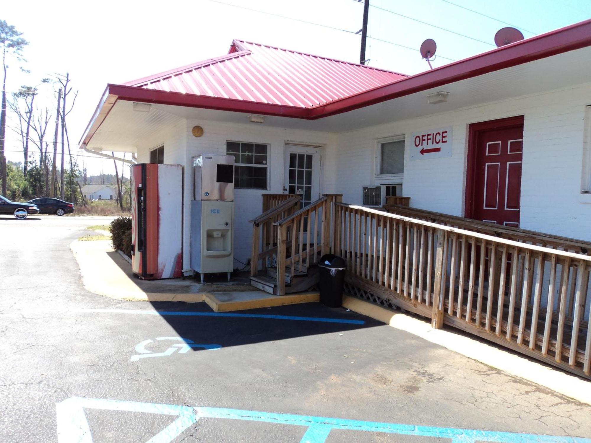 Ole English Inn Tuscaloosa Ngoại thất bức ảnh